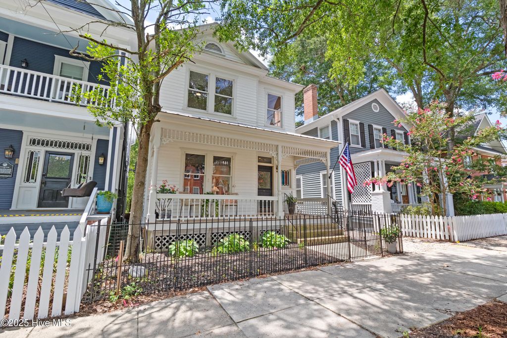 Photo of 416 S 5th Avenue, Wilmington, NC 28401 (MLS # 100519475)