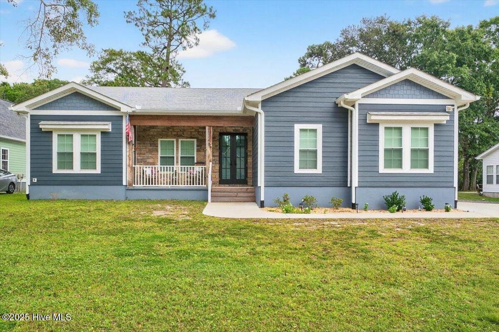 Photo of 1748 Sandalwood Drive SW, Ocean Isle Beach, NC 28469 (MLS # 100528108)