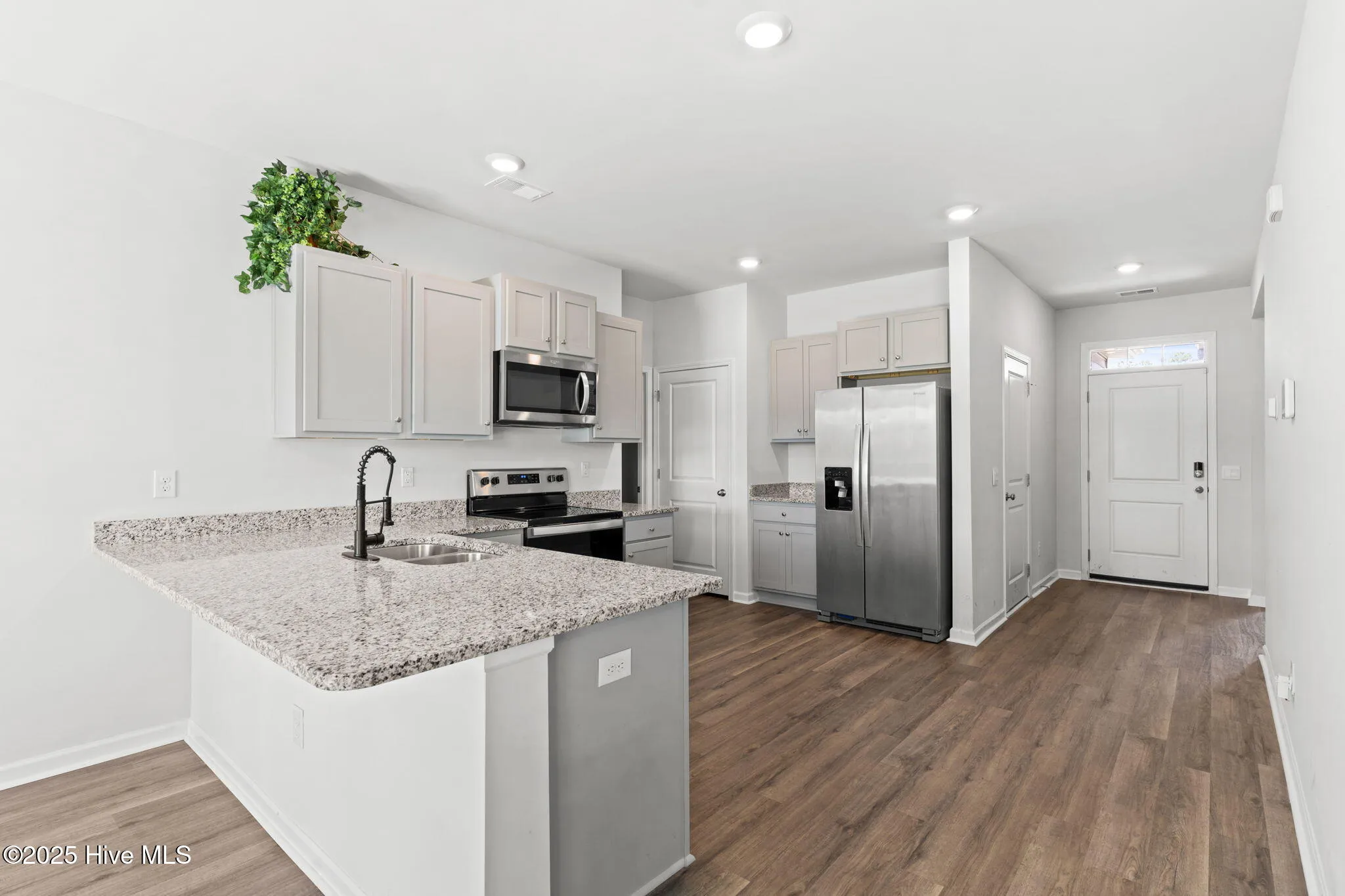 Bolivia, North Carolina 28422, United States, 3 Bedrooms Bedrooms, ,2 BathroomsBathrooms,Residential,Active,188428