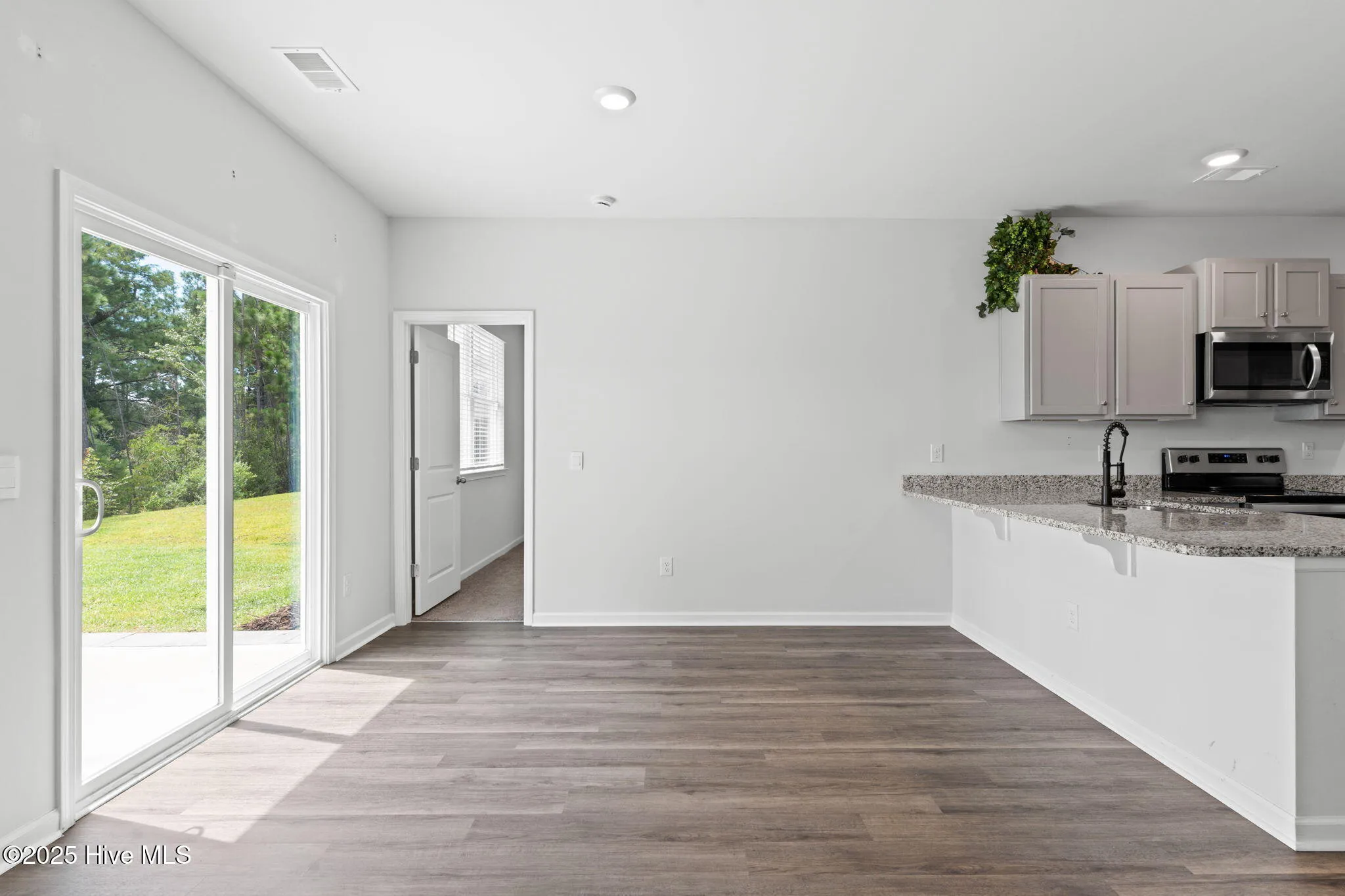 Bolivia, North Carolina 28422, United States, 3 Bedrooms Bedrooms, ,2 BathroomsBathrooms,Residential,Active,188428