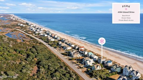 A home in North Topsail Beach