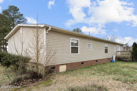 A home in Beulaville