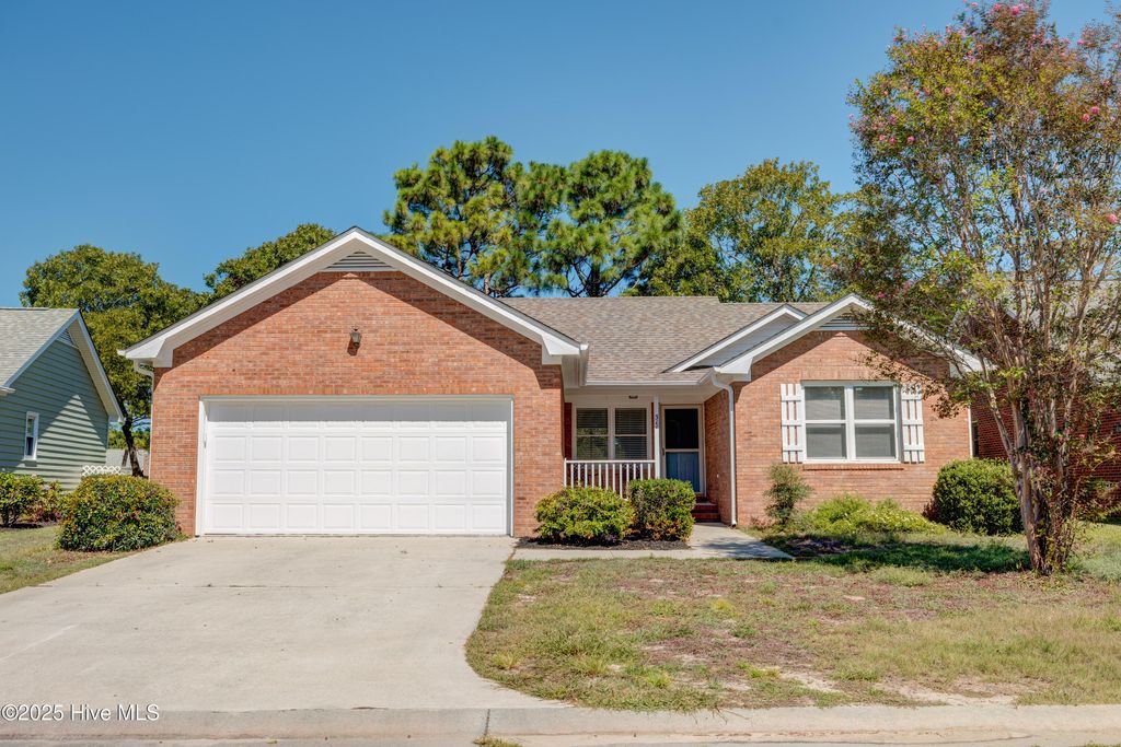 Photo of 311 Chattooga Place Drive, Wilmington, NC 28412 (MLS # 100526962)