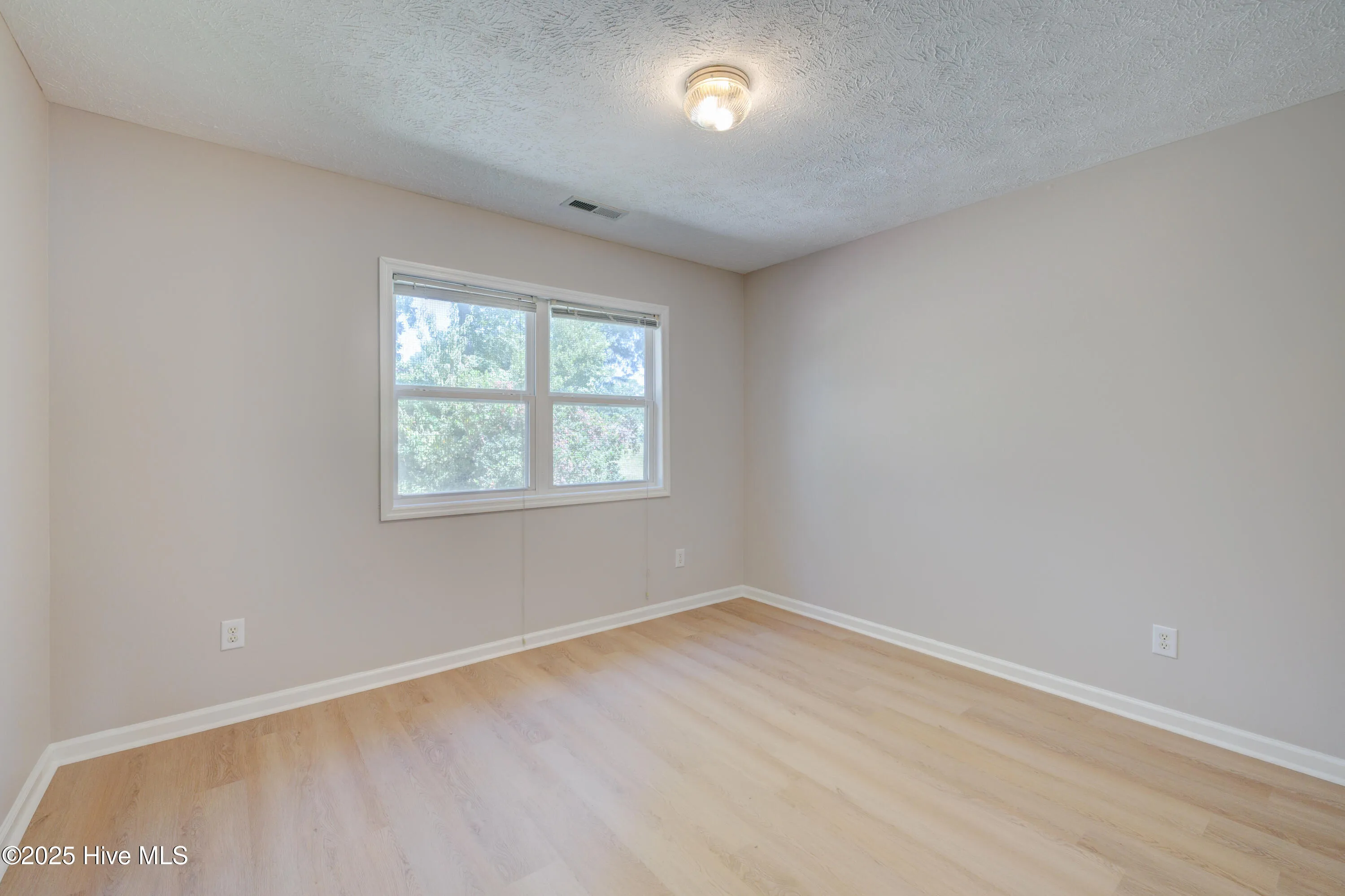 Wilmington, North Carolina 28412, United States, 3 Bedrooms Bedrooms, ,2 BathroomsBathrooms,Residential,Active,205117