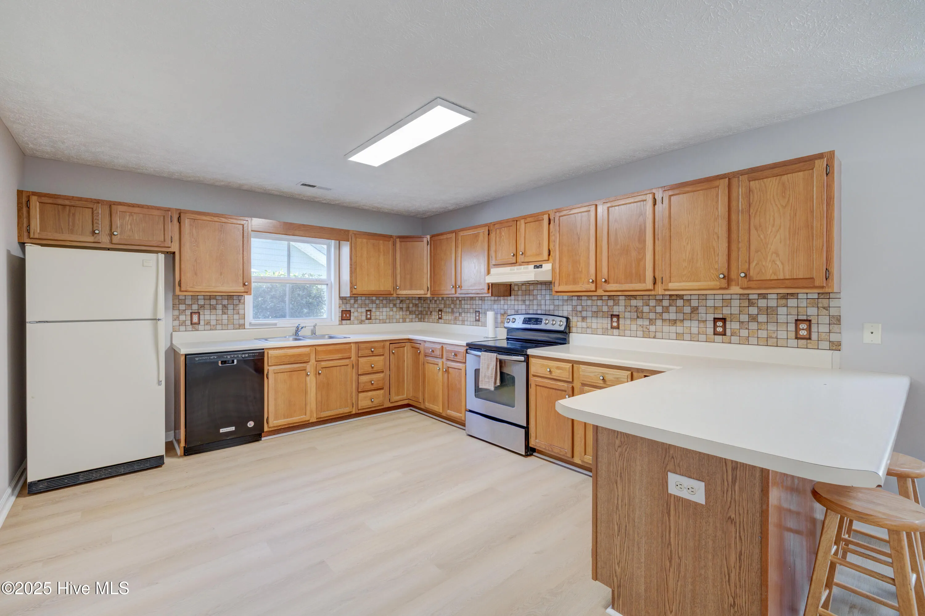 Wilmington, North Carolina 28412, United States, 3 Bedrooms Bedrooms, ,2 BathroomsBathrooms,Residential,Active,205117