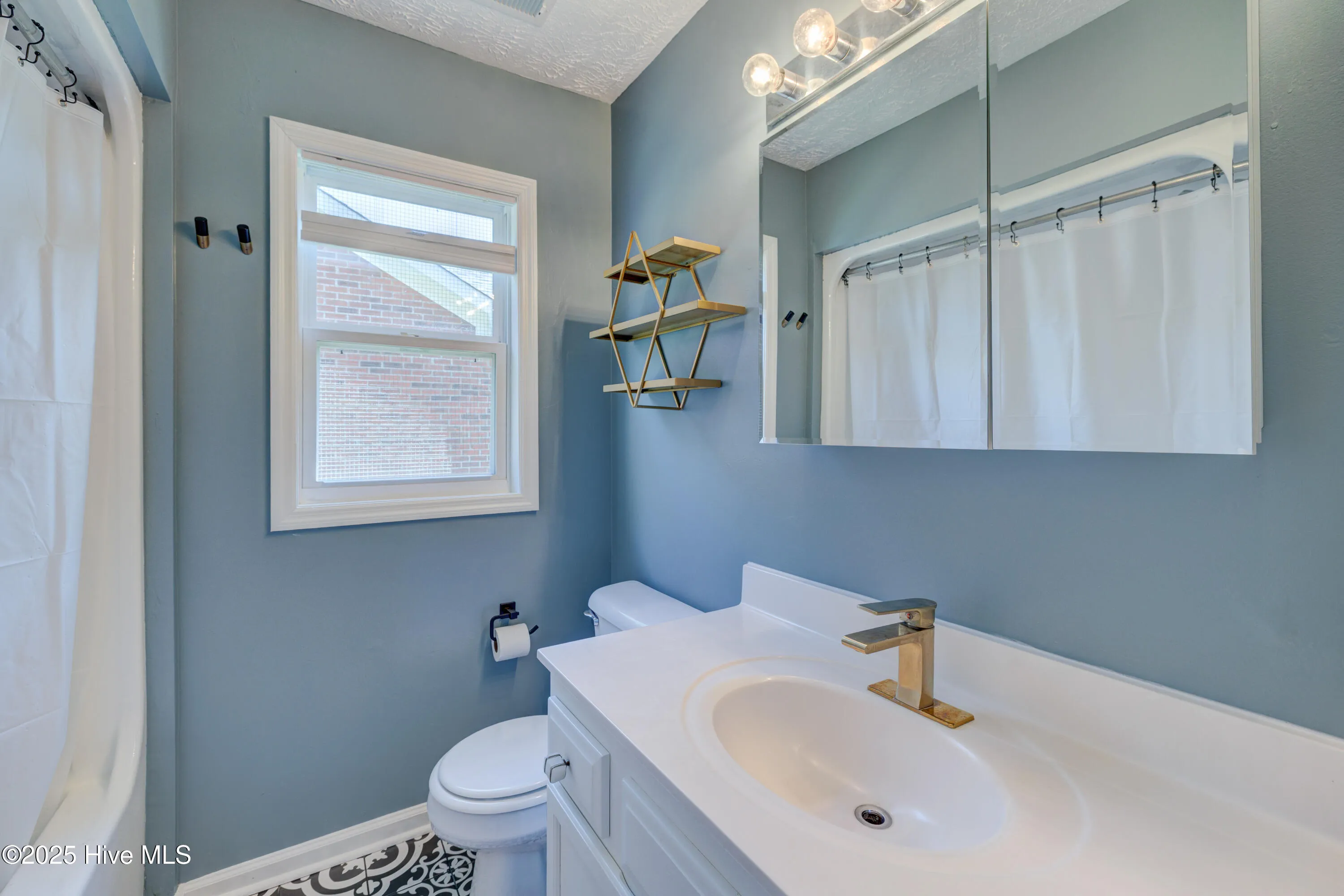 Wilmington, North Carolina 28412, United States, 3 Bedrooms Bedrooms, ,2 BathroomsBathrooms,Residential,Active,205117