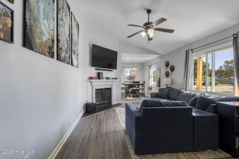 Tiny photo for 113 Parnell Road, Hubert, NC 28539 (MLS # 100539752)