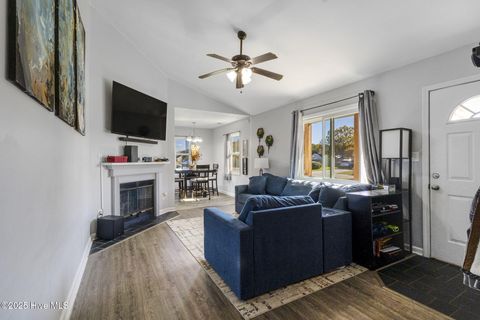 Tiny photo for 113 Parnell Road, Hubert, NC 28539 (MLS # 100539752)