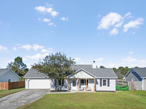 Tiny photo for 113 Parnell Road, Hubert, NC 28539 (MLS # 100539752)