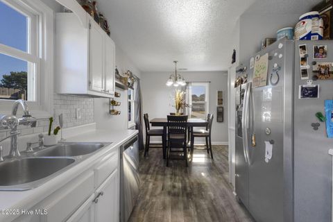 Tiny photo for 113 Parnell Road, Hubert, NC 28539 (MLS # 100539752)