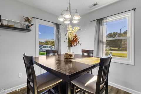 Tiny photo for 113 Parnell Road, Hubert, NC 28539 (MLS # 100539752)