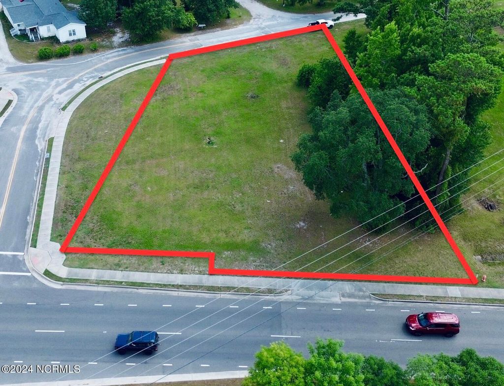 Photo of 307 Village Road NE, Leland, NC 28451 (MLS # 100454771)