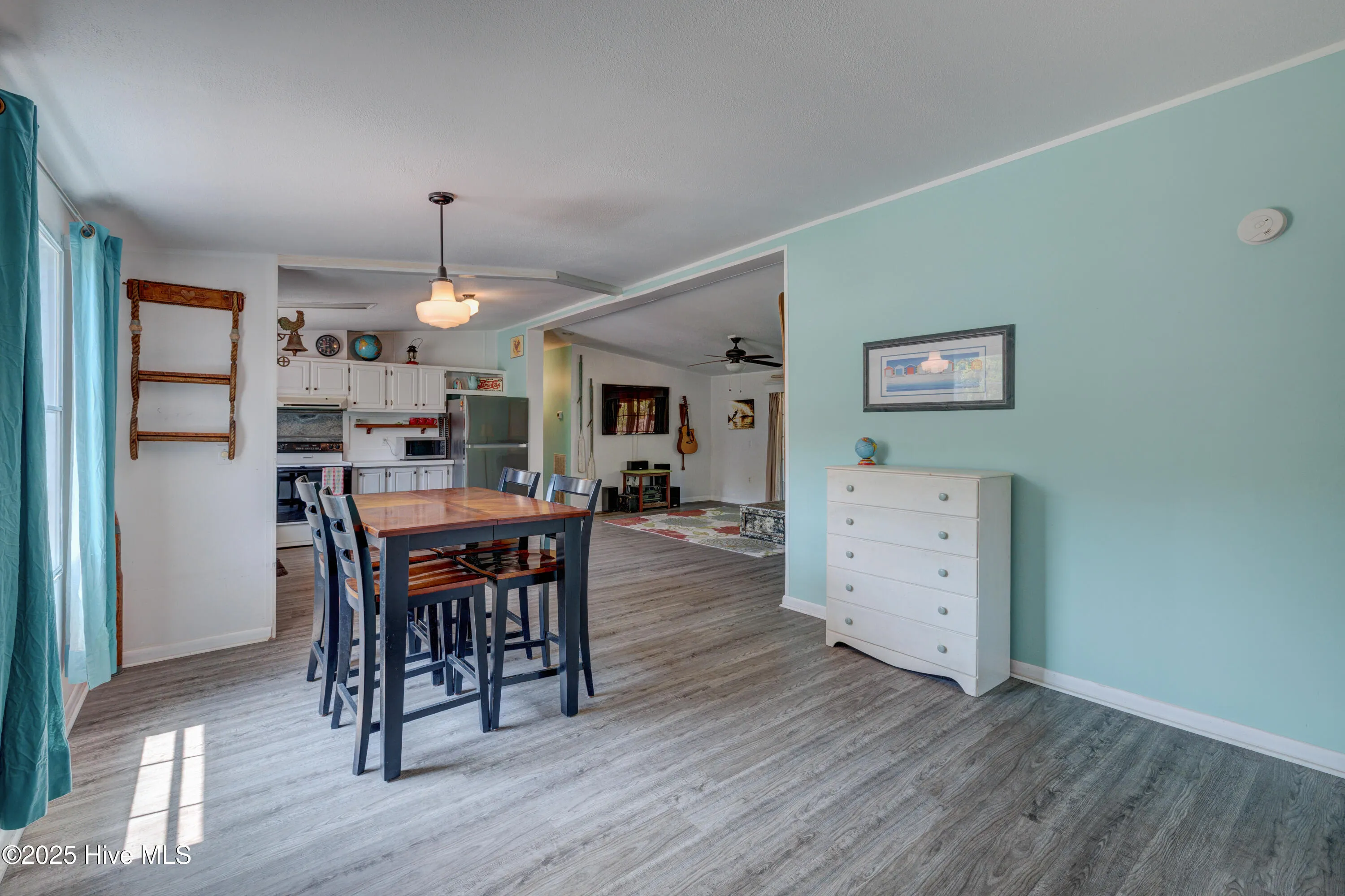 Hampstead, North Carolina 28443, United States, 3 Bedrooms Bedrooms, ,2 BathroomsBathrooms,Residential,Pending,126361