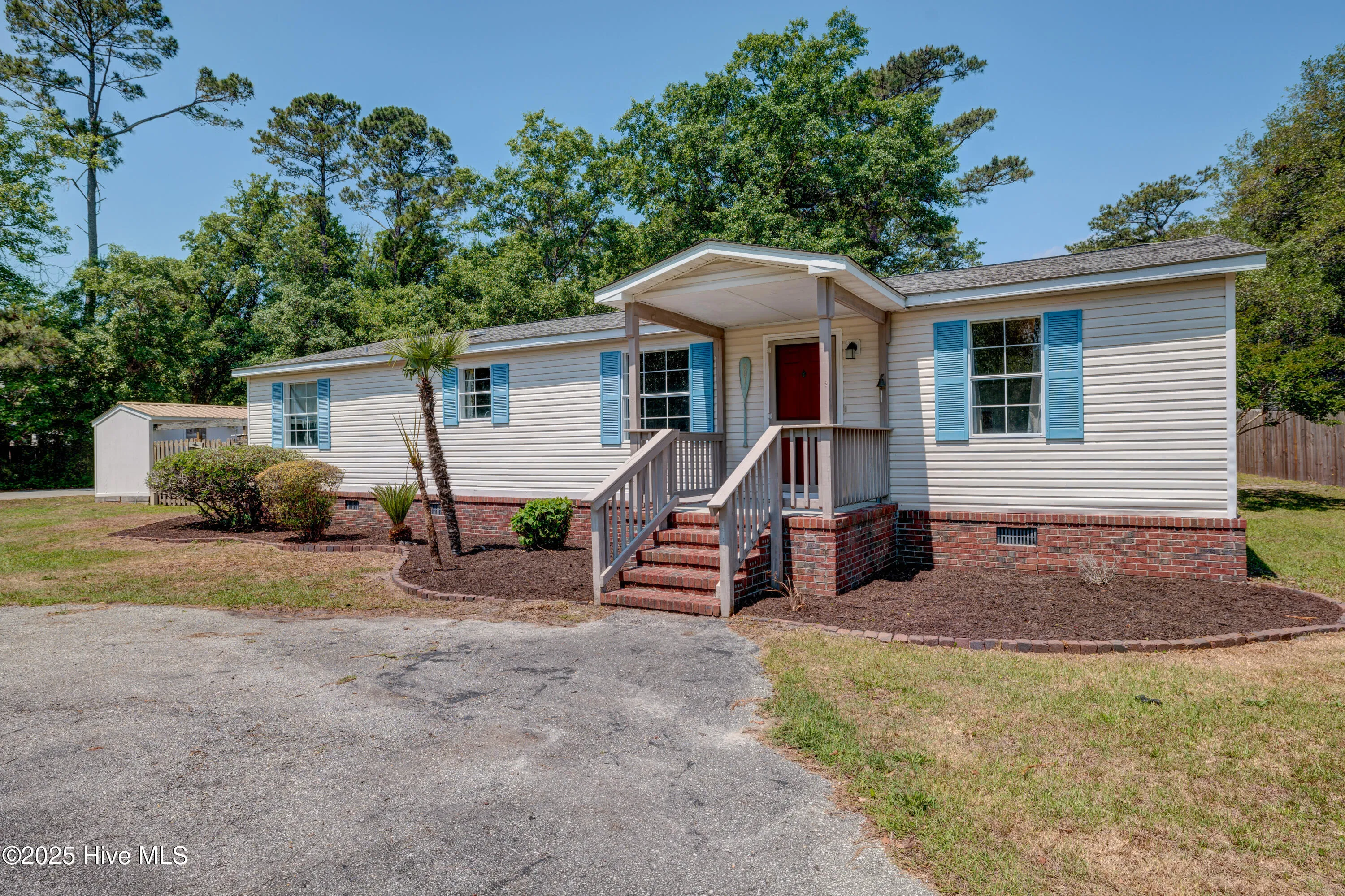 Hampstead, North Carolina 28443, United States, 3 Bedrooms Bedrooms, ,2 BathroomsBathrooms,Residential,Pending,126361