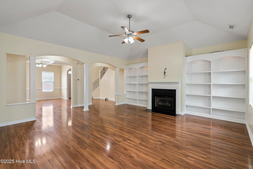 Photo of 402 Walkens Woods Lane, Jacksonville, NC 28546 (MLS # 100518163)