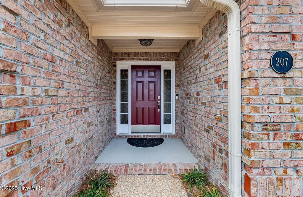 Photo of 207 N Palm Drive, Winnabow, NC 28479 (MLS # 100505127)