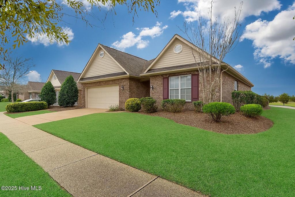 Photo of 207 N Palm Drive, Winnabow, NC 28479 (MLS # 100505127)
