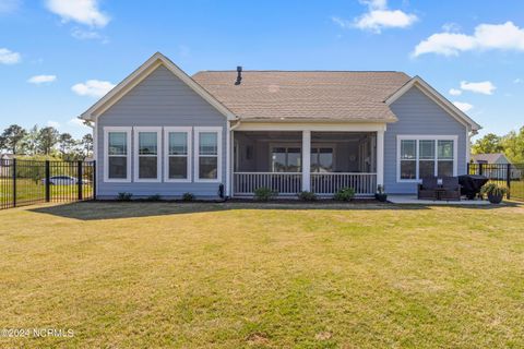 A home in Holly Ridge