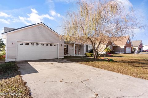 A home in Shallotte