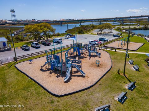 Tiny photo for 1 Diamond Point Court, Surf City, NC 28445 (MLS # 100537639)