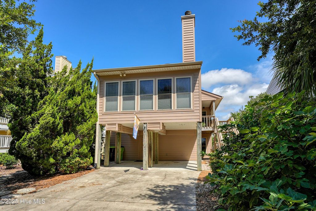 Photo of 502 N Shore Drive W, Sunset Beach, NC 28468 (MLS # 100522322)