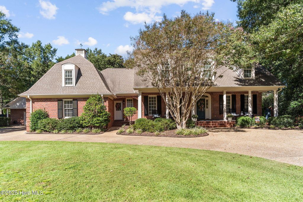 Photo of 5405 Aventuras Drive, Wilmington, NC 28409 (MLS # 100528522)