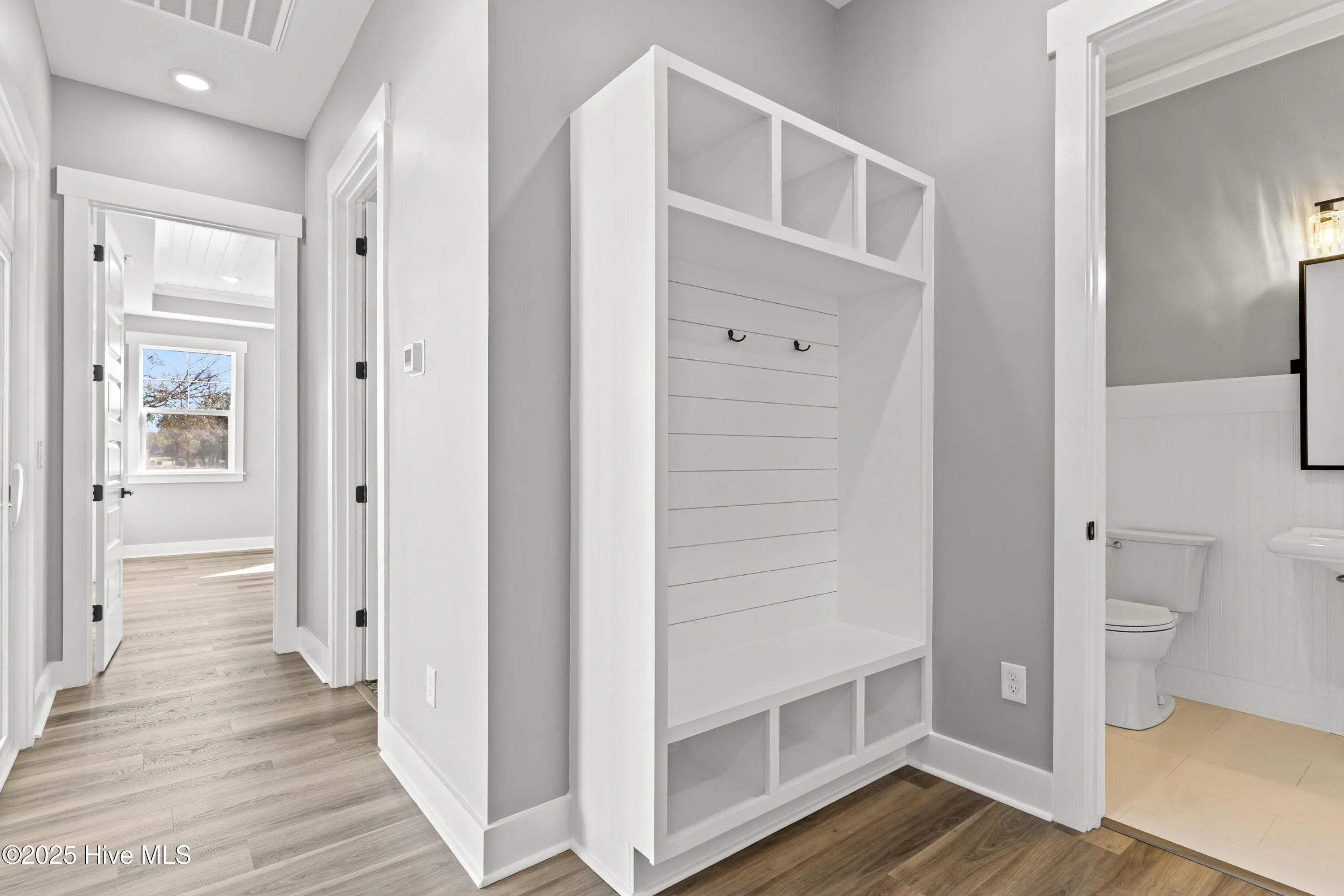 Calabash, North Carolina 28467, United States, 4 Bedrooms Bedrooms, ,4 BathroomsBathrooms,Residential,Pending,2770