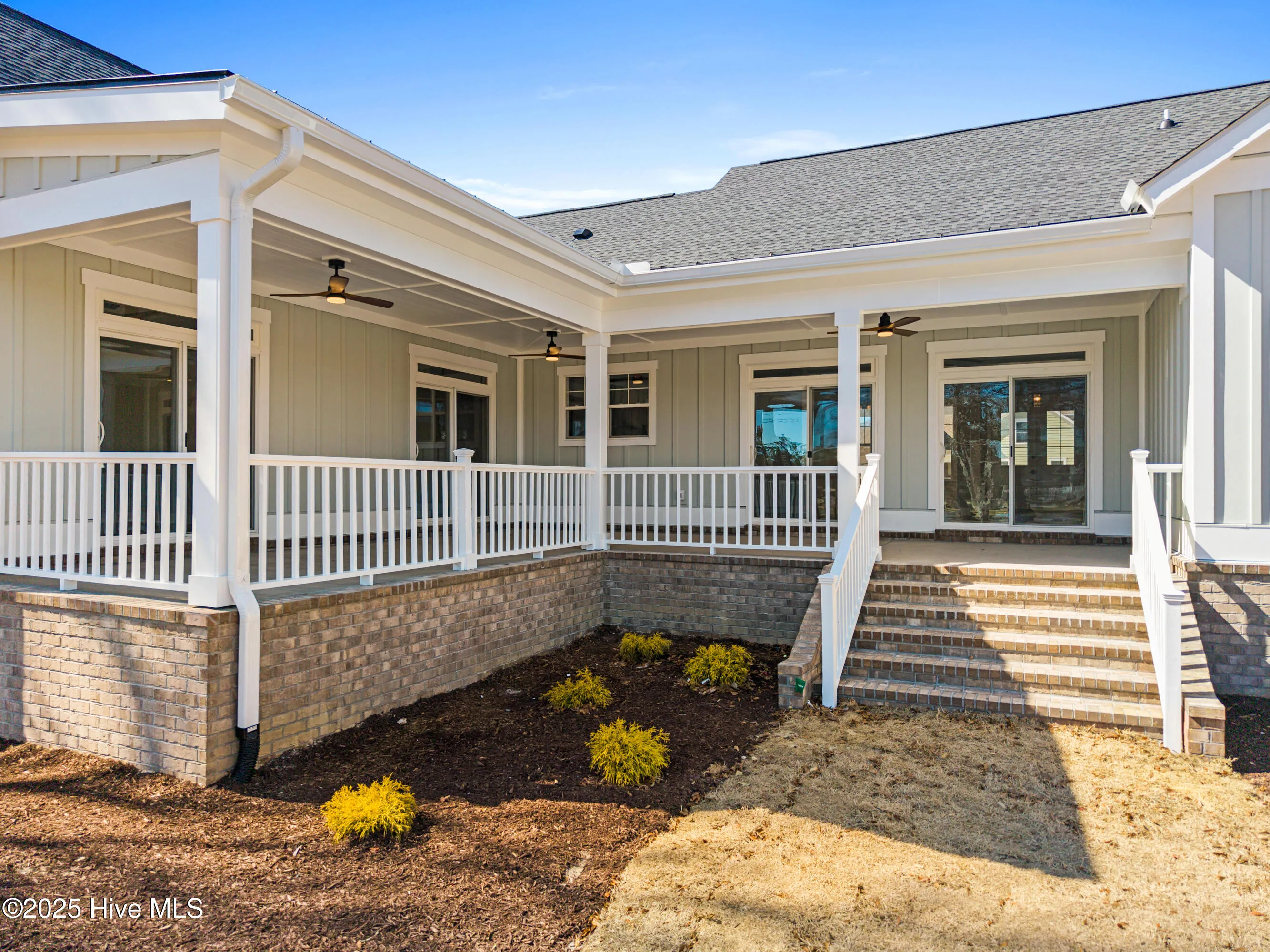 Calabash, North Carolina 28467, United States, 4 Bedrooms Bedrooms, ,4 BathroomsBathrooms,Residential,Pending,2770