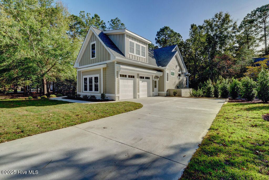Photo of 284 Atlantic Court SW, Supply, NC 28462 (MLS # 100533564)