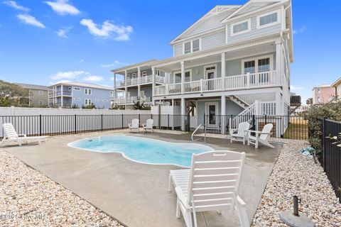 A home in Oak Island