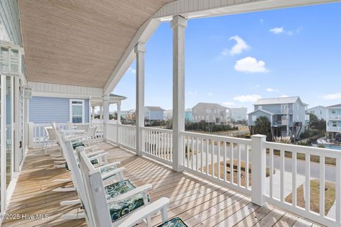 A home in Oak Island