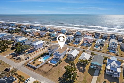 A home in Oak Island