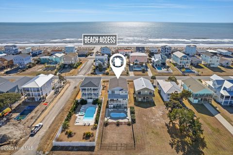 A home in Oak Island