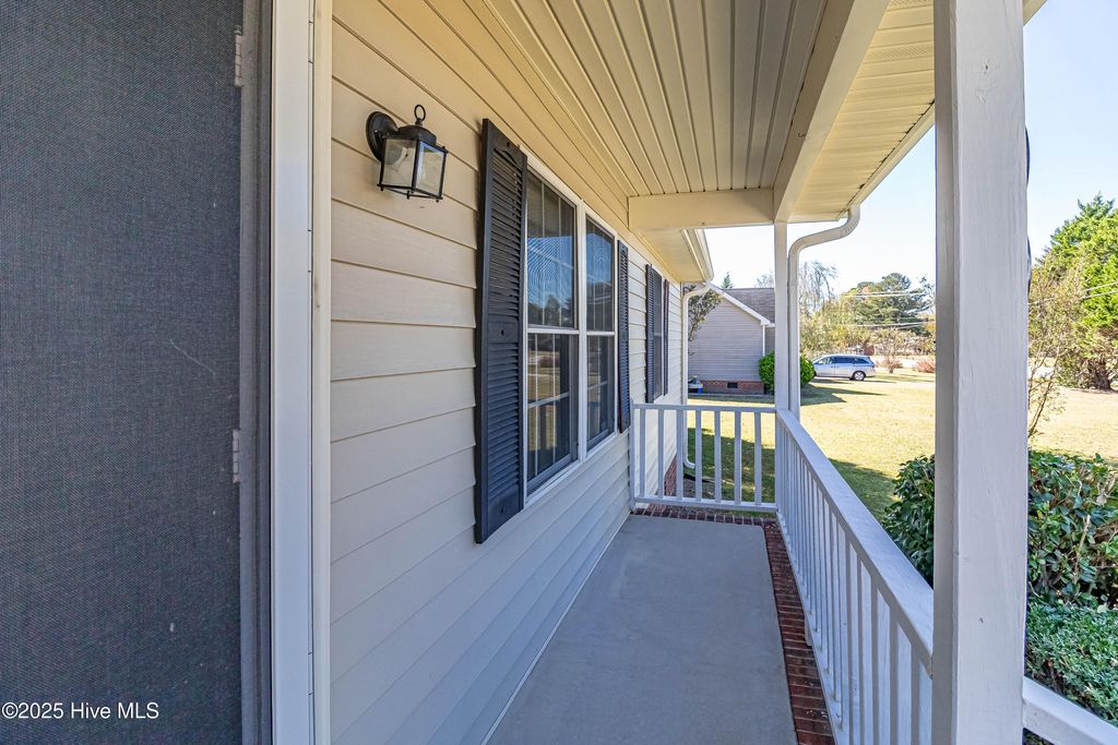 Photo of 2100 Nc Highway 111 N, Goldsboro, NC 27534 (MLS # 100537885)