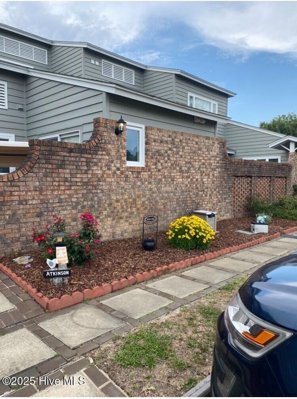 Photo of 97 Bay Club Circle, Morehead City, NC 28557 (MLS # 100534070)
