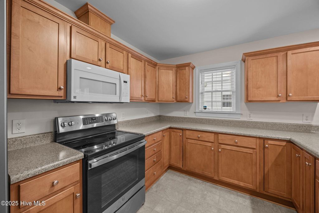 Photo of 1109 Allen Ridge Drive #A, Greenville, NC 27834 (MLS # 100536557)