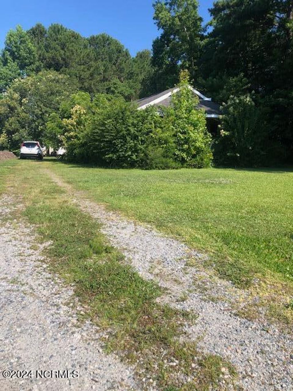 Photo of 2319 Castle Hayne Road, Wilmington, NC 28401 (MLS # 100452767)