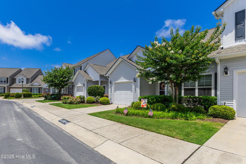 Photo of 4008 Norseman Loop #Unit 4, Southport, NC 28461 (MLS # 100513407)