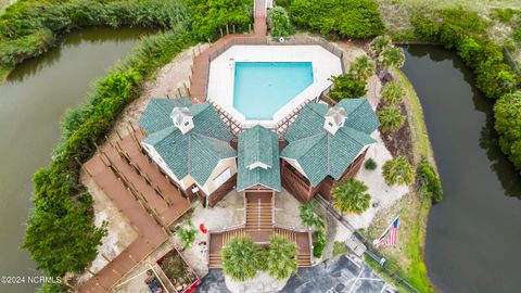 A home in Oak Island