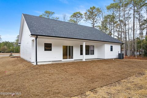 A home in Shallotte