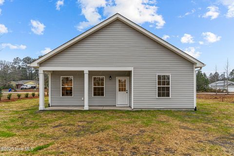 A home in Shallotte