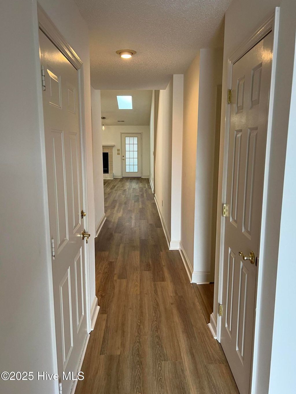 Photo of 10 Pier Pointe, New Bern, NC 28562 (MLS # 100543294)