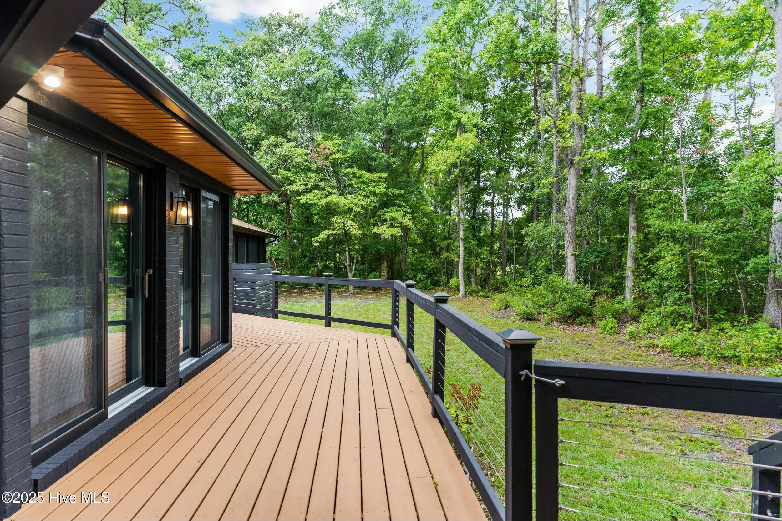 Hampstead, North Carolina 28443, United States, 3 Bedrooms Bedrooms, ,4 BathroomsBathrooms,Residential,Pending,6322