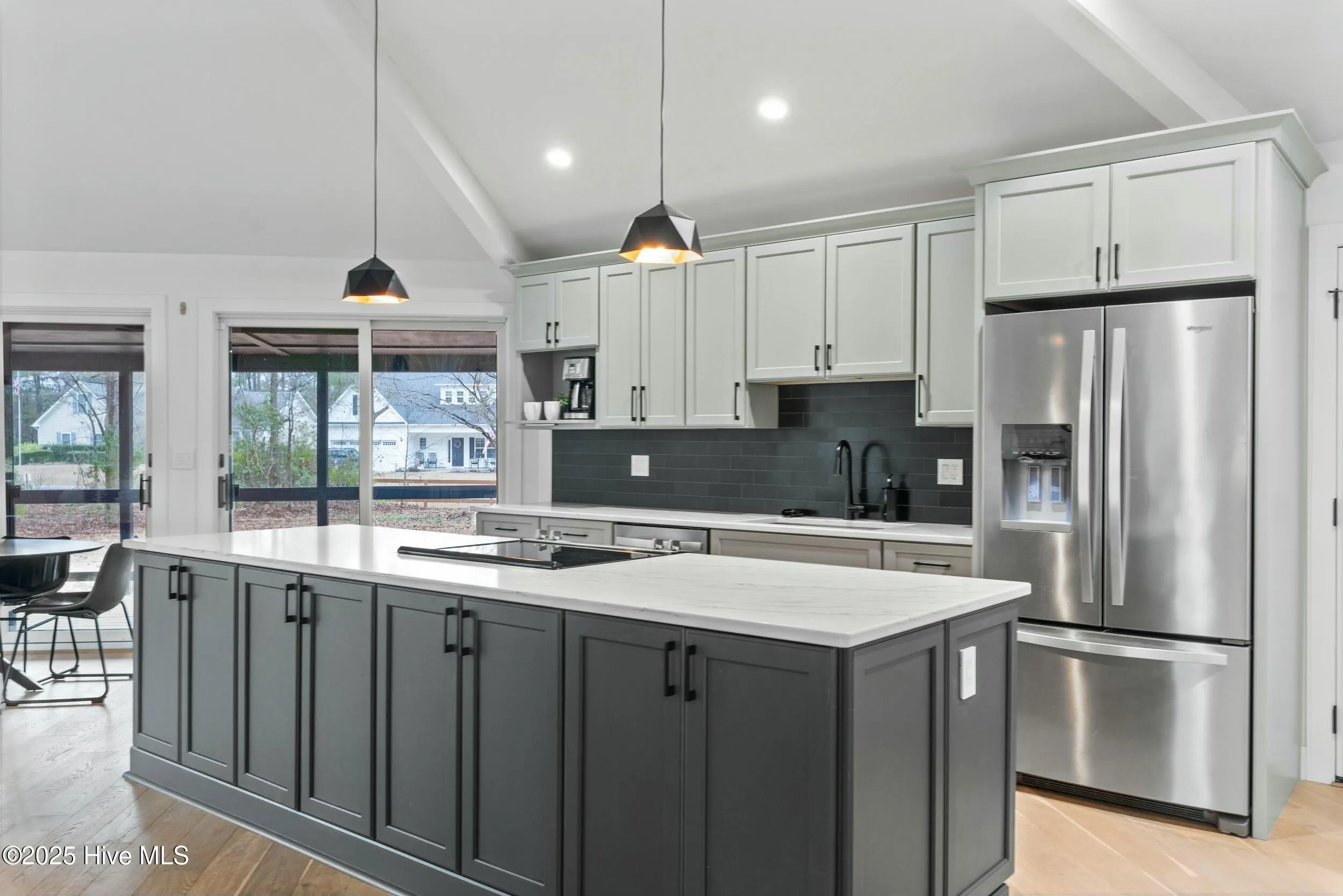 Hampstead, North Carolina 28443, United States, 3 Bedrooms Bedrooms, ,4 BathroomsBathrooms,Residential,Pending,6322