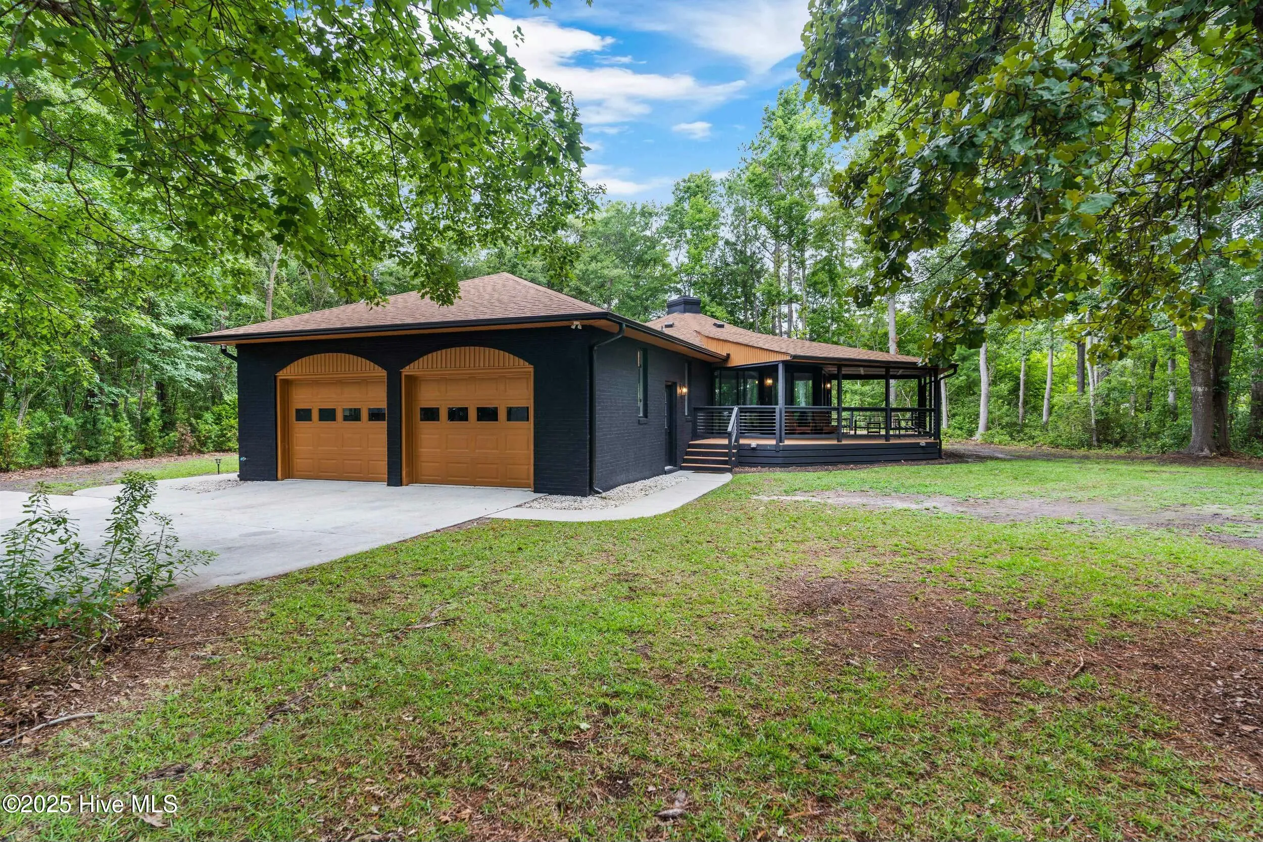 Hampstead, North Carolina 28443, United States, 3 Bedrooms Bedrooms, ,4 BathroomsBathrooms,Residential,Pending,6322