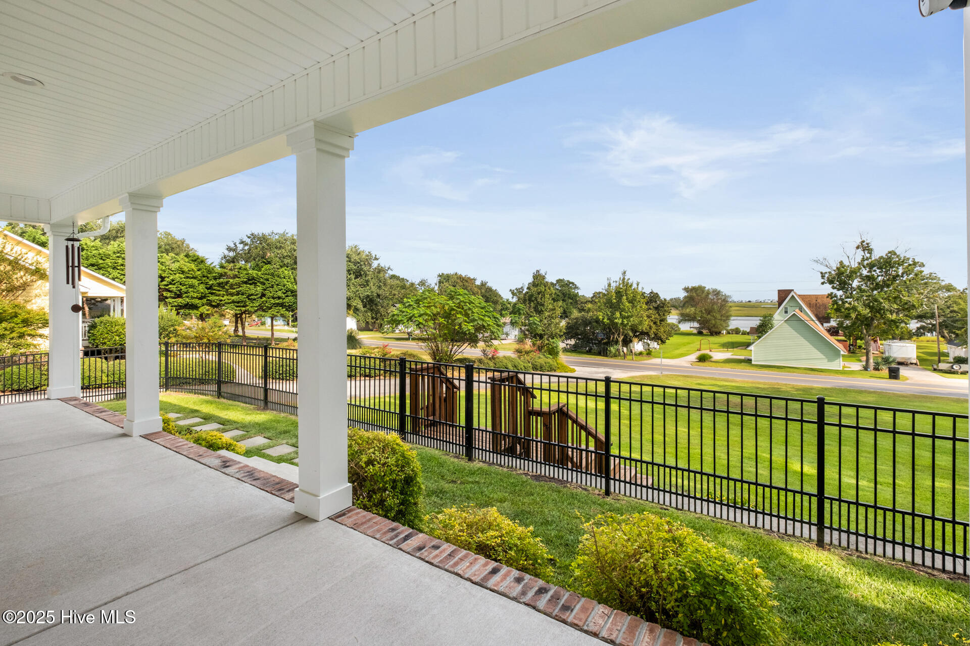 1406 Kings Landing Road