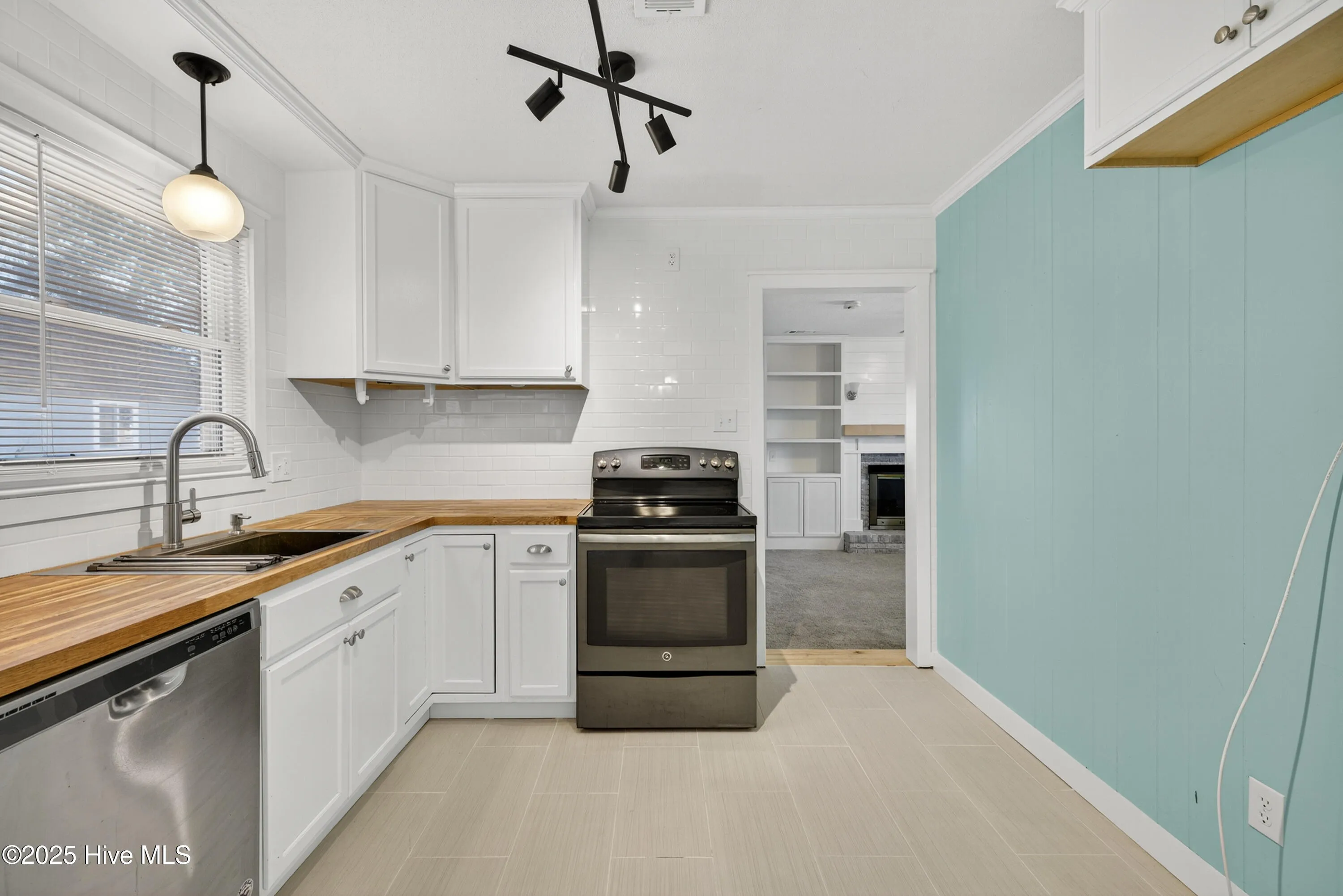 Wilmington, North Carolina 28412, United States, 3 Bedrooms Bedrooms, ,2 BathroomsBathrooms,Residential,Active,244217