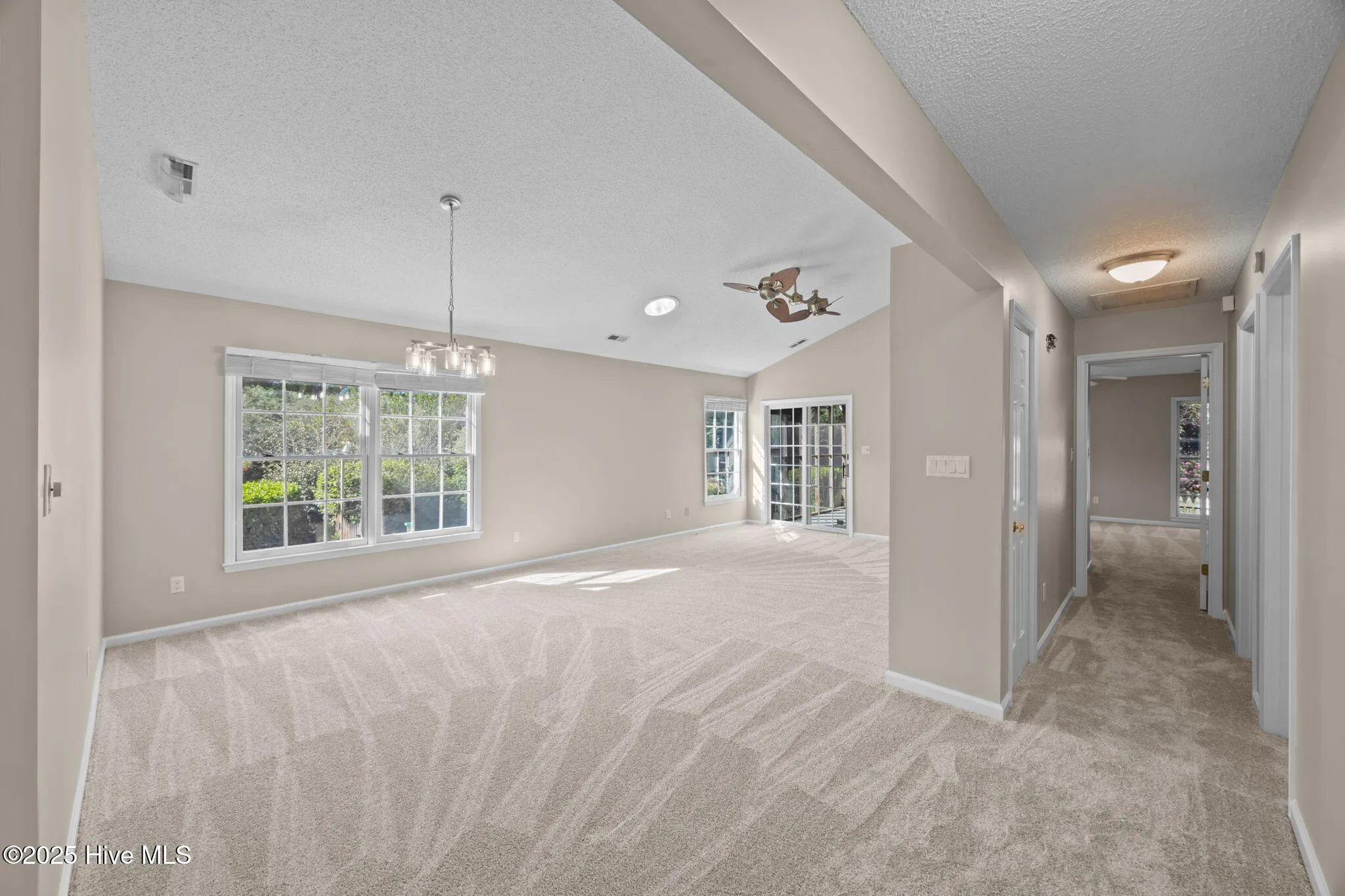 New Bern, North Carolina 28562, United States, 3 Bedrooms Bedrooms, ,2 BathroomsBathrooms,Residential,Active,224949