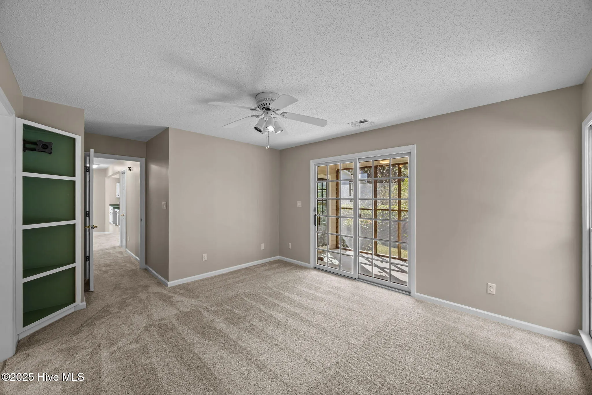 New Bern, North Carolina 28562, United States, 3 Bedrooms Bedrooms, ,2 BathroomsBathrooms,Residential,Active,224949