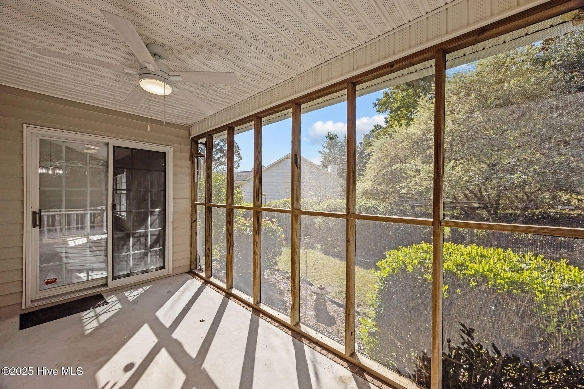 New Bern, North Carolina 28562, United States, 3 Bedrooms Bedrooms, ,2 BathroomsBathrooms,Residential,Active,224949